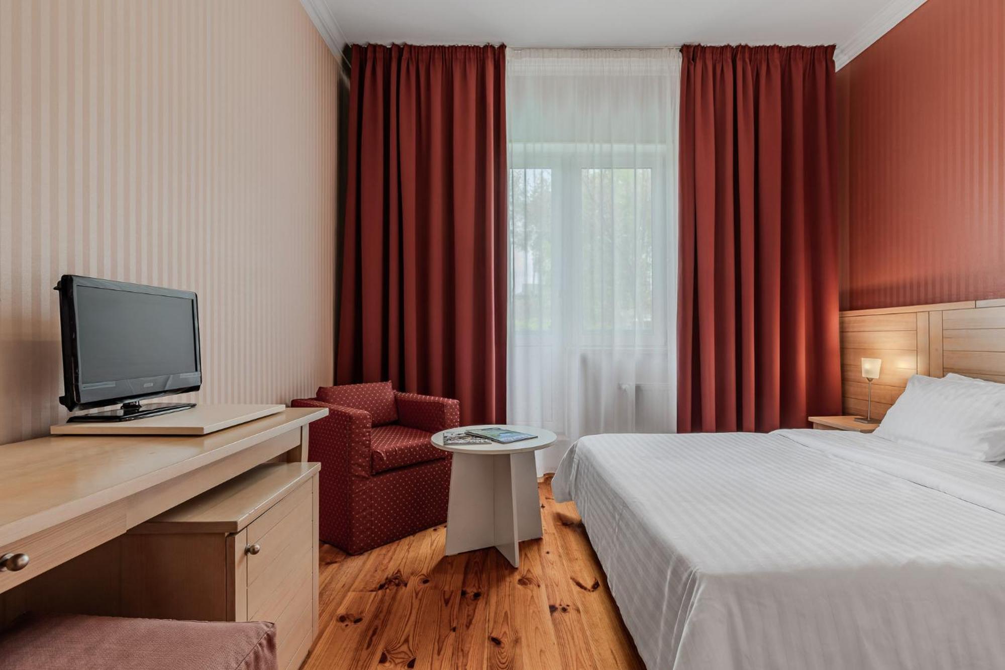 Seasons Spa Boutique Hotel Kozyn Luaran gambar