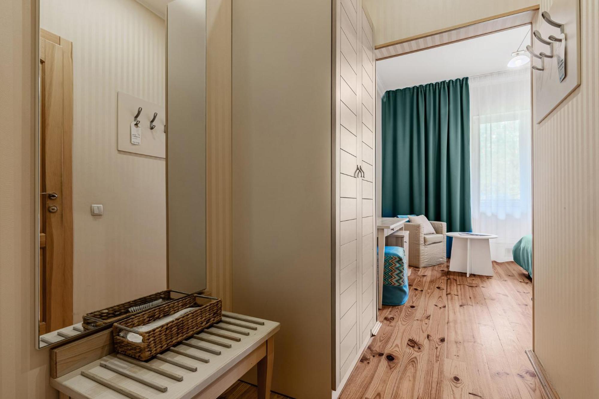 Seasons Spa Boutique Hotel Kozyn Luaran gambar