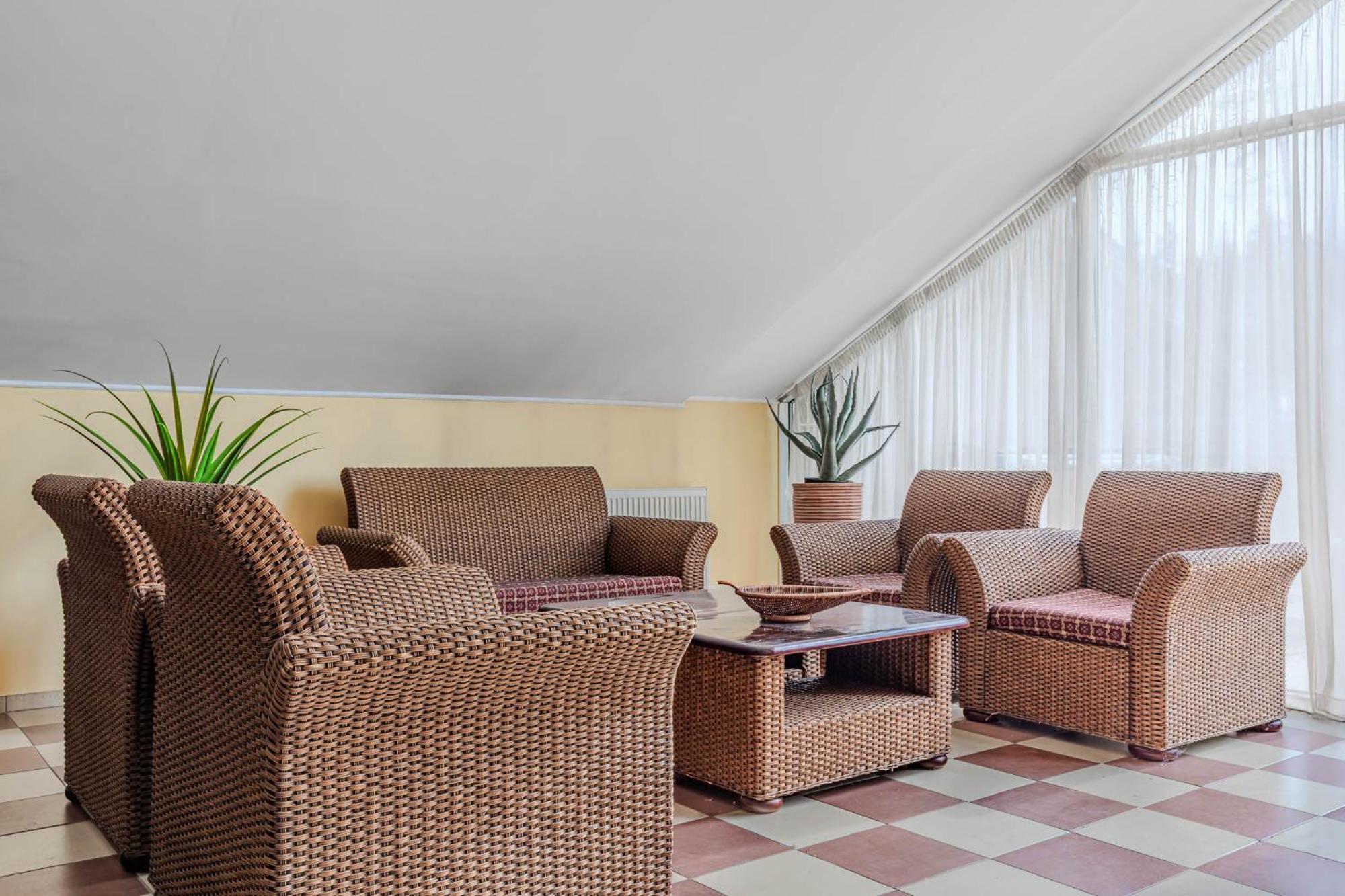 Seasons Spa Boutique Hotel Kozyn Luaran gambar