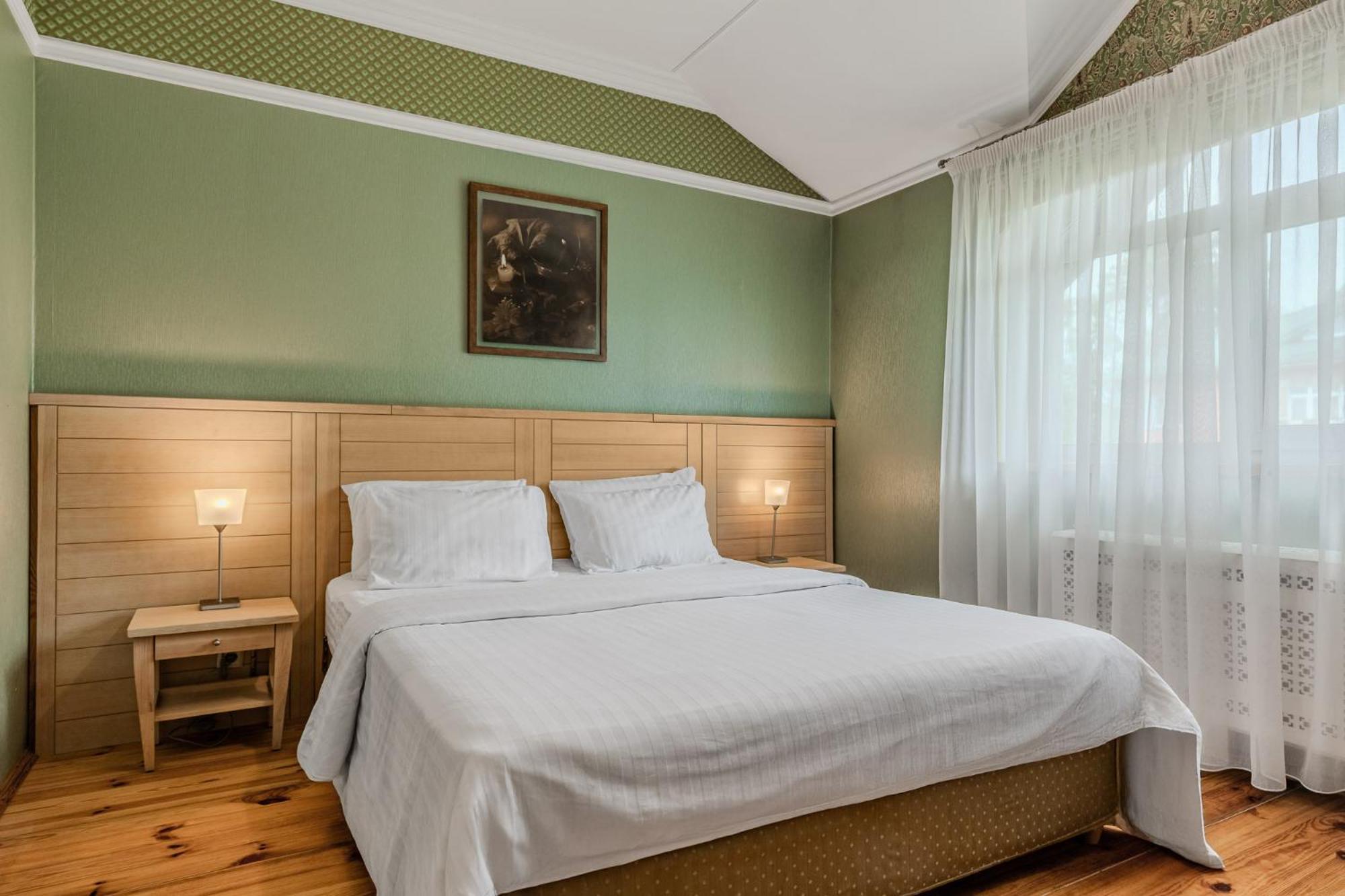 Seasons Spa Boutique Hotel Kozyn Bilik gambar
