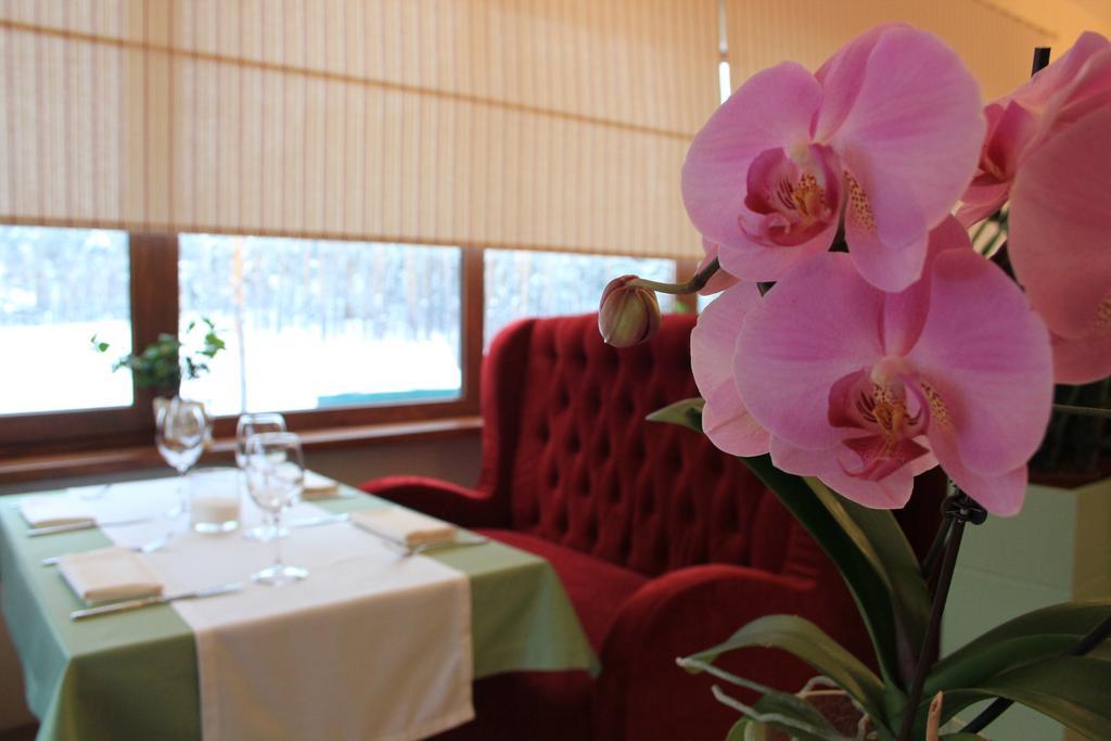 Seasons Spa Boutique Hotel Kozyn Luaran gambar